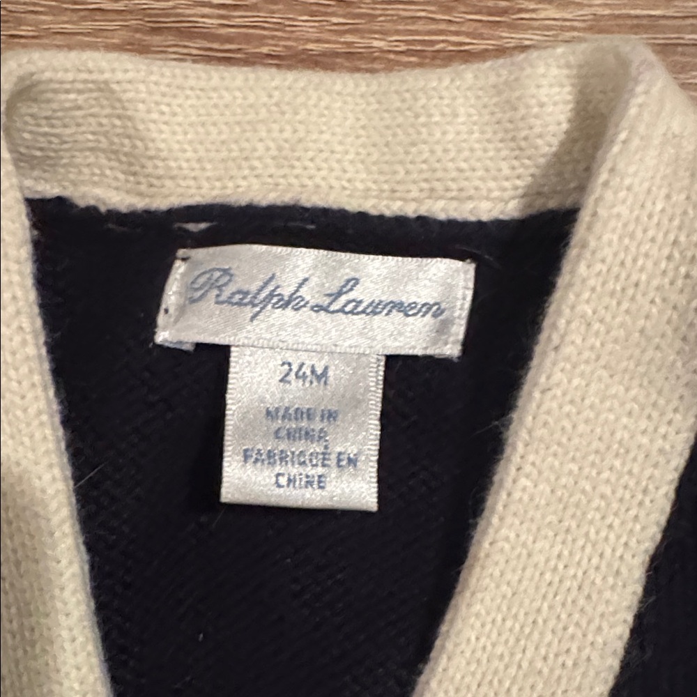 Ralph Lauren Sweater - Picture 3 of 3